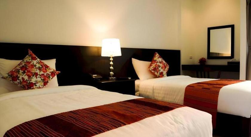 Baan Nan Hotel Экстерьер фото